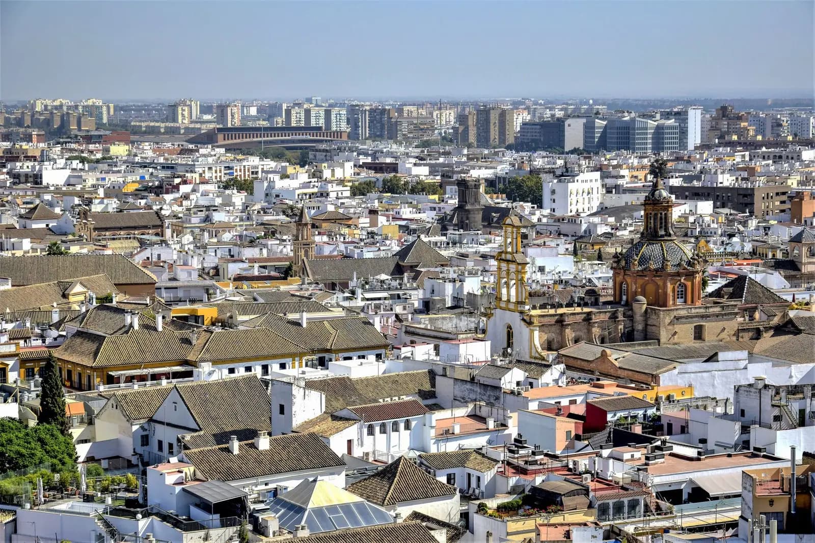 Tejados y azoteas de Sevilla vistos desde lo alto
